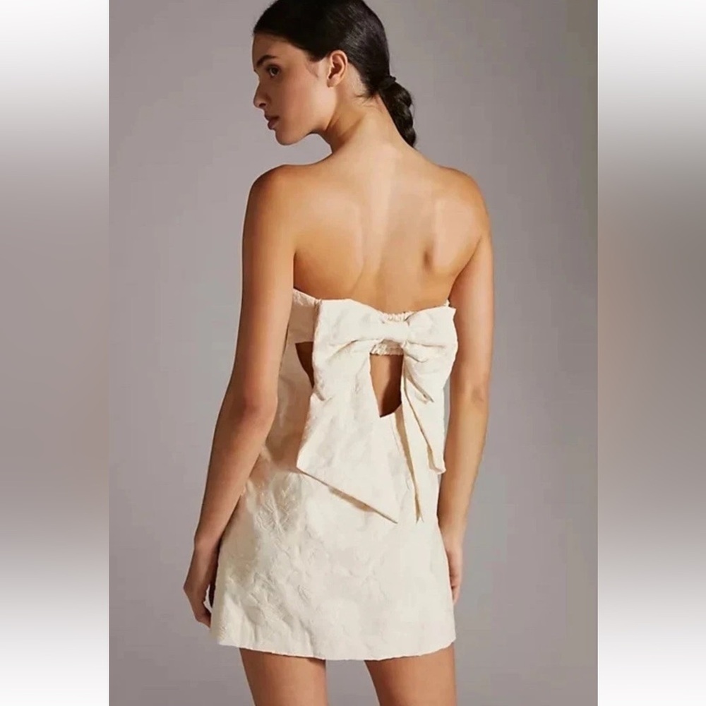 Anthropologie Textured Shift Mini Dress Bow-Tie Cocktail Ivory size 2